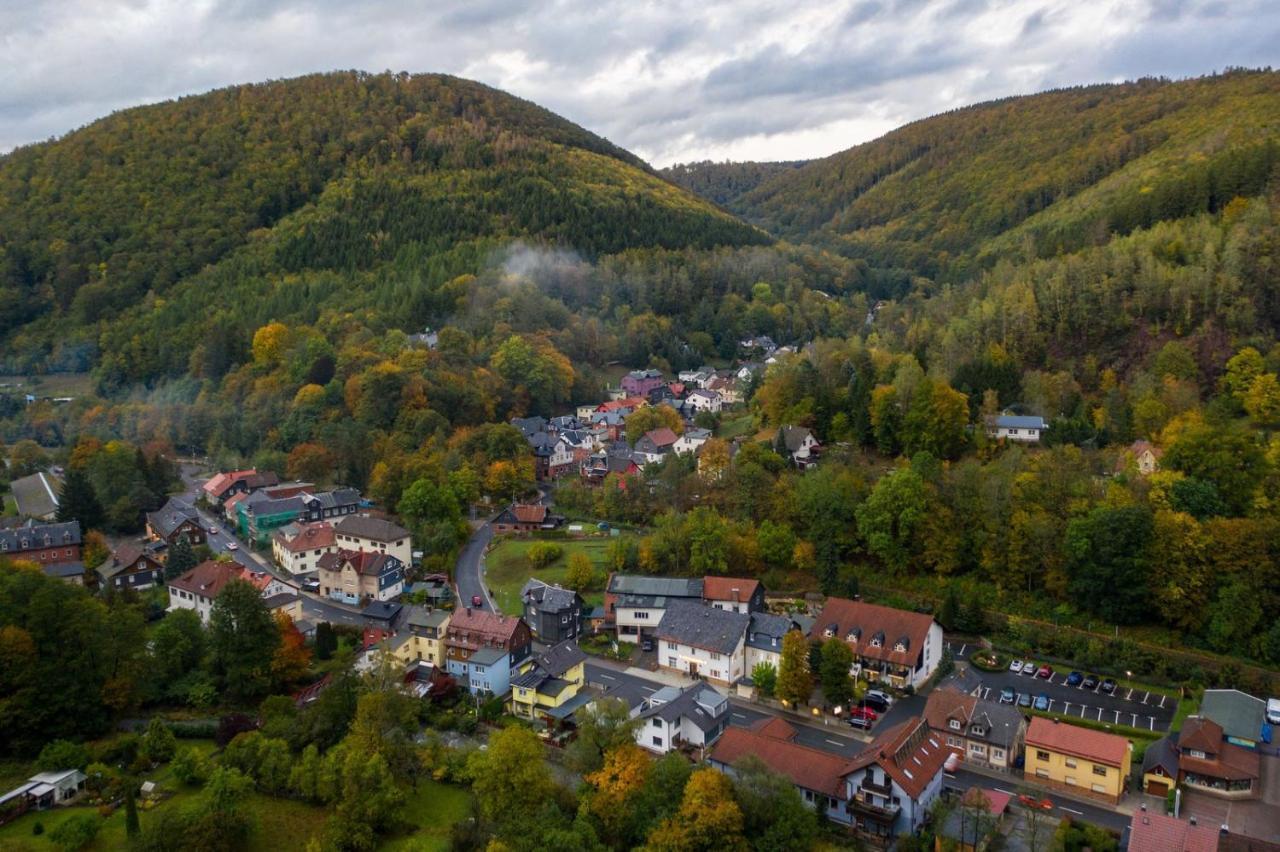 Hotel-Gasthof Huettensteinach Sonneberg Exterior foto